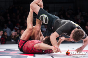 Lightweight Tournament Semifinals
Gianni Grippo (Marcelo Garcia) def. Garry Tonon (Renzo Gracie) by points